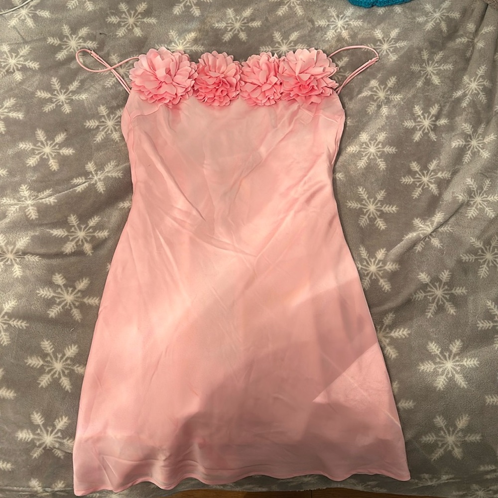 White fox pink dress